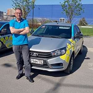 Инструктор автошколы Автошок Неретин Александр Анатольевич